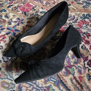 Classic black faux suede pointed toe pump Christian Siriano for Payless 6.5